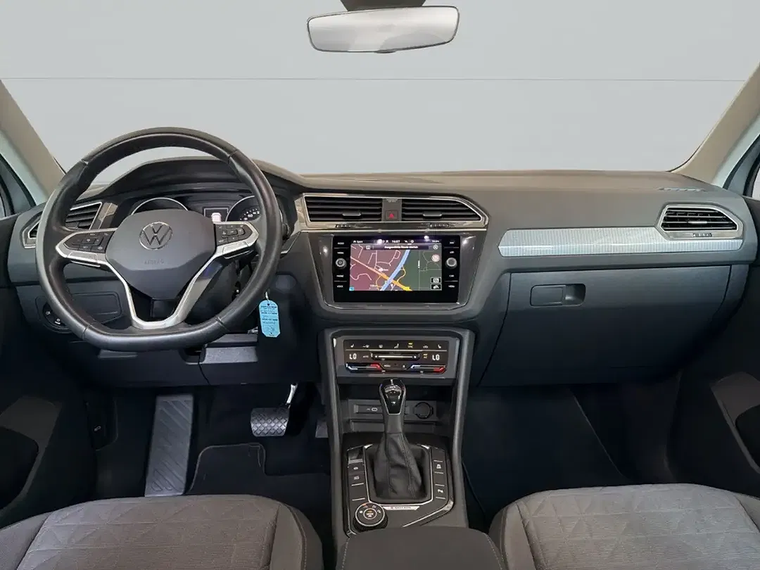 Volkswagen Tiguan - Thumbnail 12