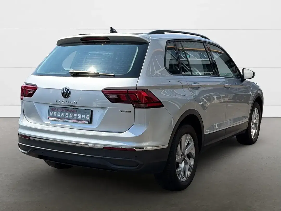 Volkswagen Tiguan - Thumbnail 7