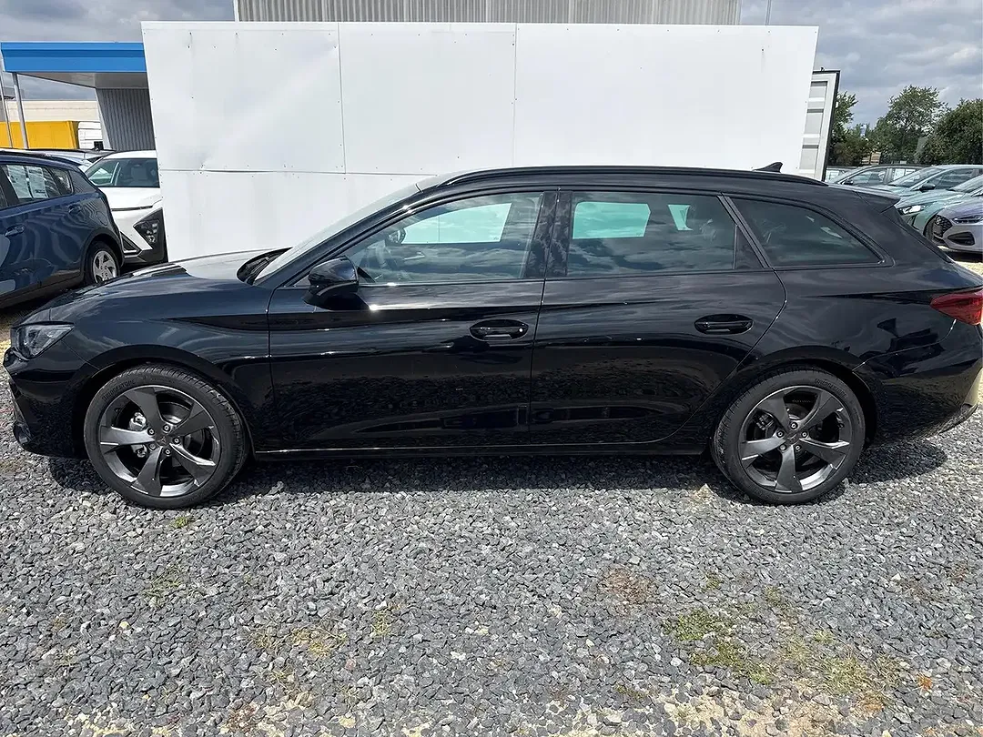 CUPRA Leon - Thumbnail 3