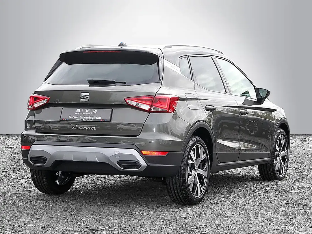 SEAT Arona - Thumbnail 3