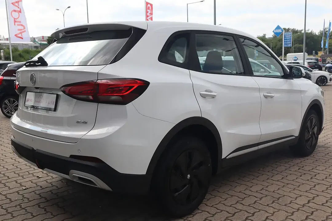 MG ZS - Thumbnail 4