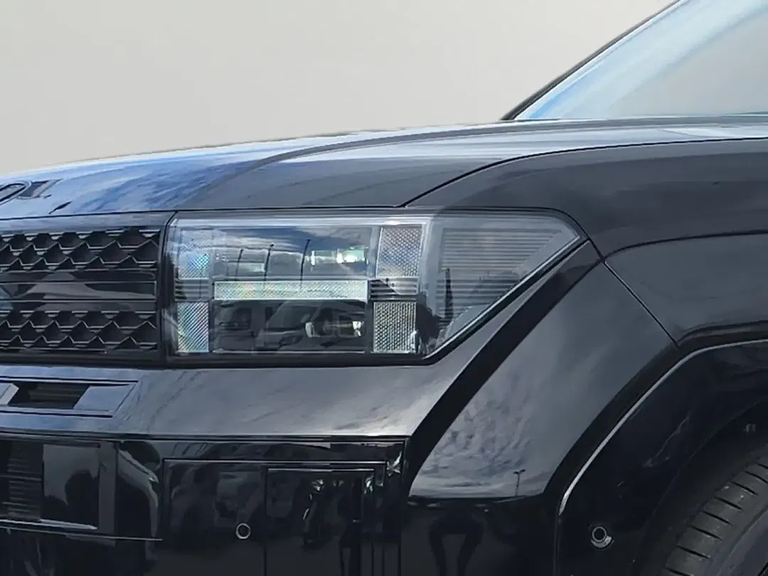Hyundai SANTA FE - Thumbnail 5