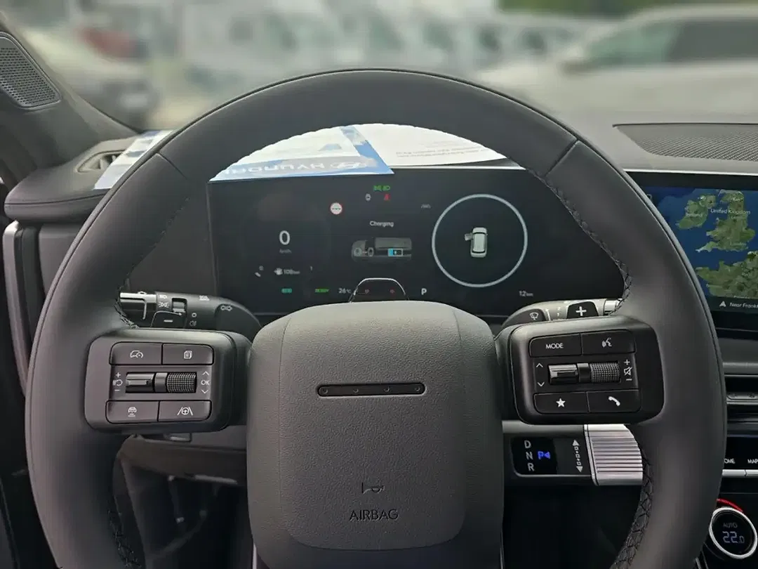 Hyundai SANTA FE - Thumbnail 8