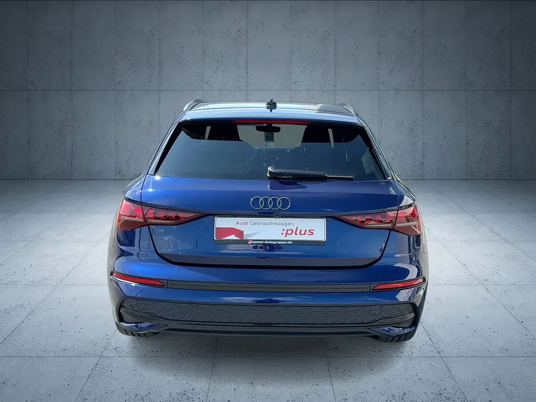 Audi A3 - Thumbnail 4