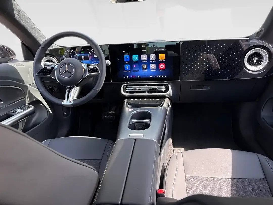 Mercedes-Benz CLA 180 - Thumbnail 7