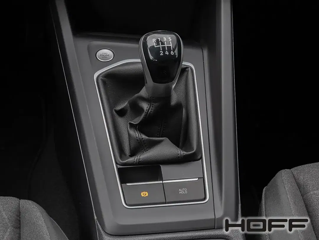 Volkswagen Golf - Thumbnail 8