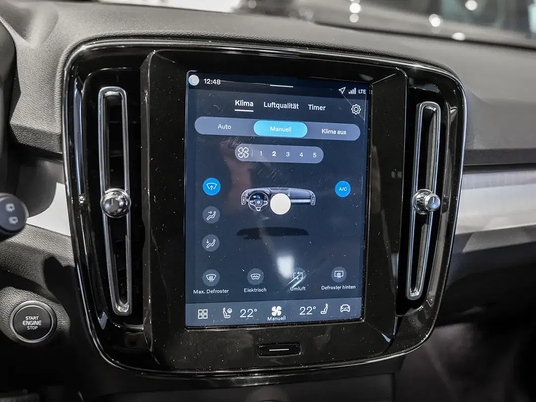 Volvo XC40 - Thumbnail 12