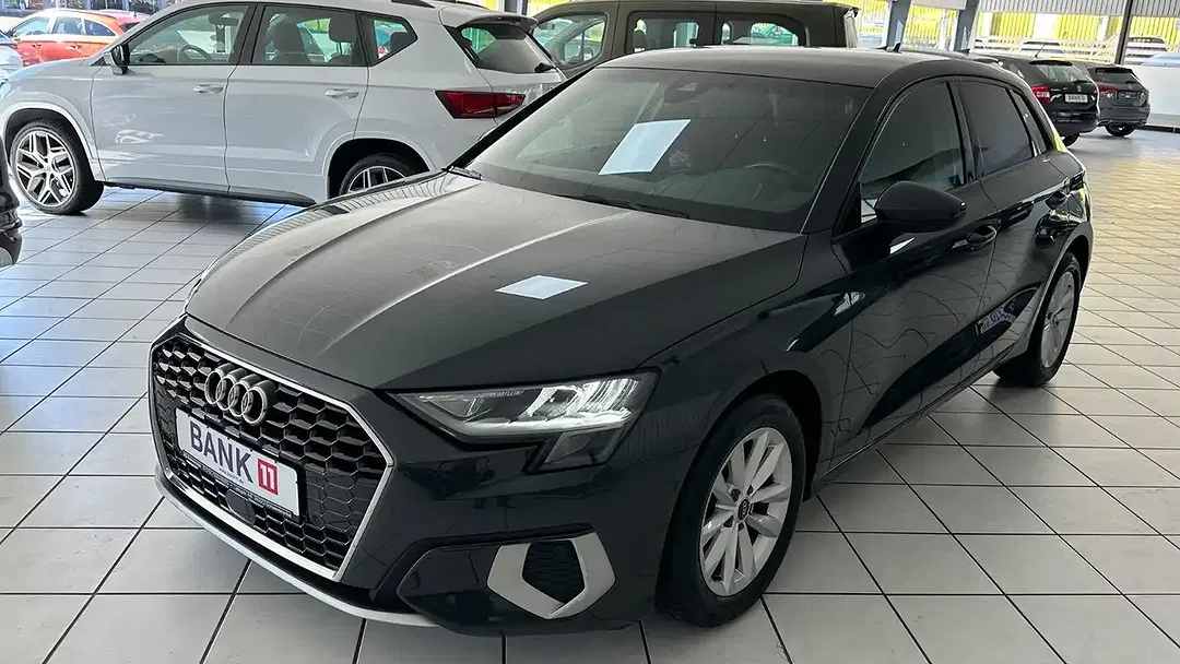 Audi A3 - Thumbnail 2