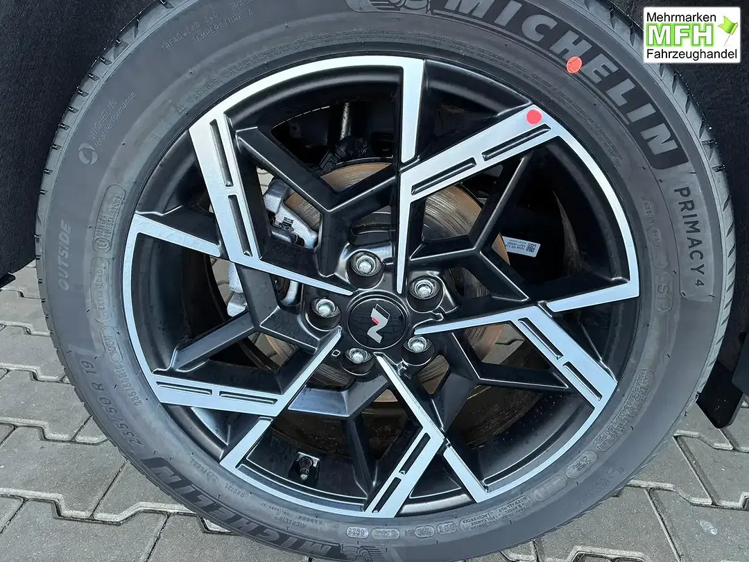 Hyundai TUCSON - Thumbnail 5