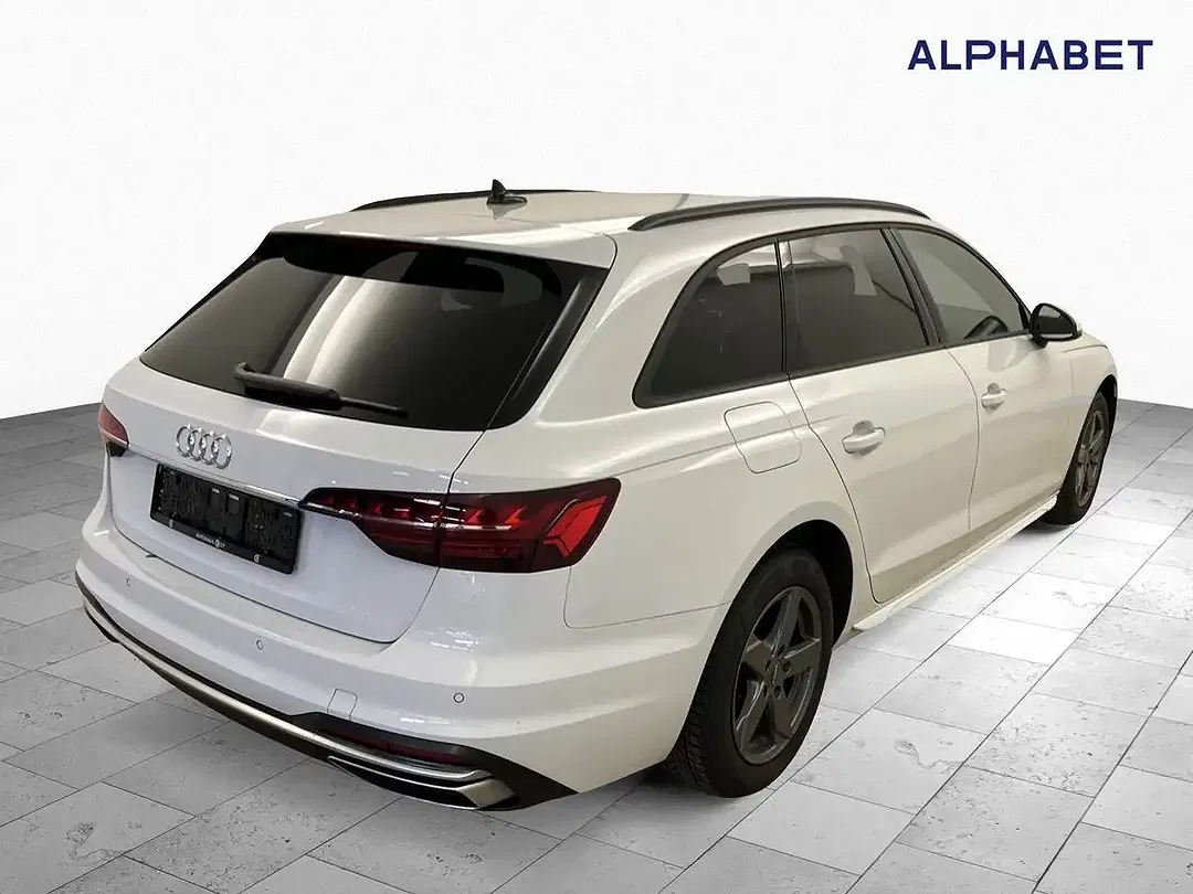 Audi A4 - Thumbnail 4