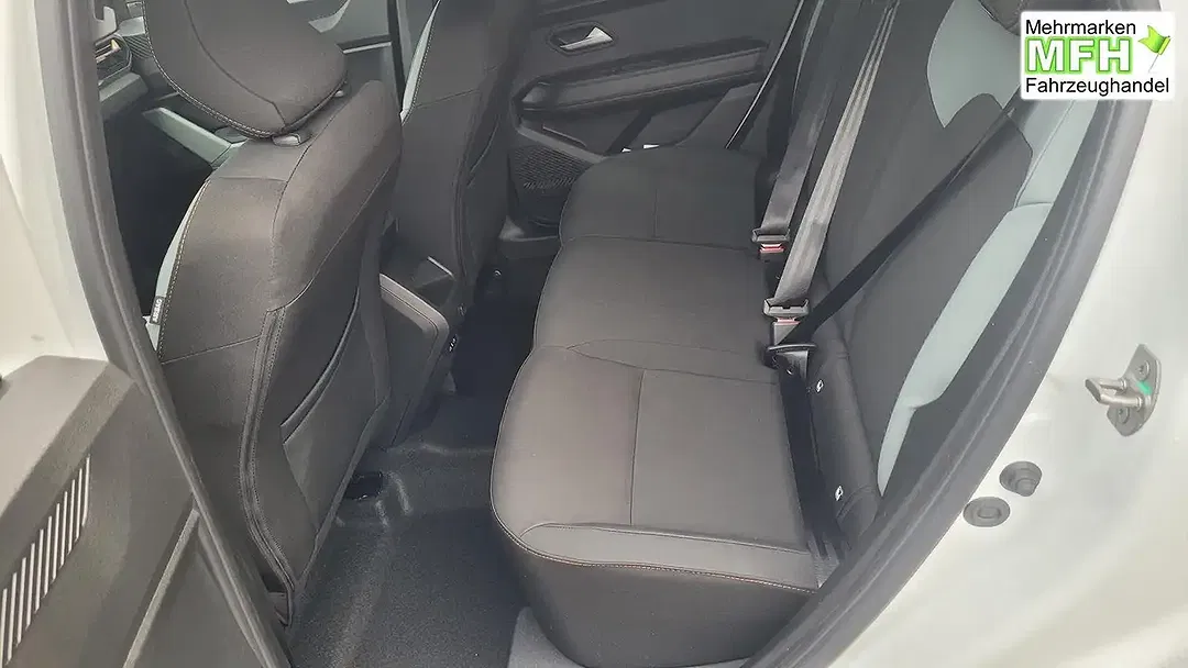 Dacia Duster - Thumbnail 9