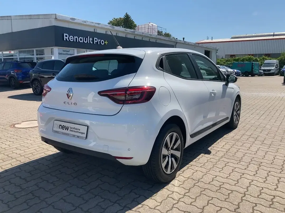 Renault Clio - Thumbnail 4