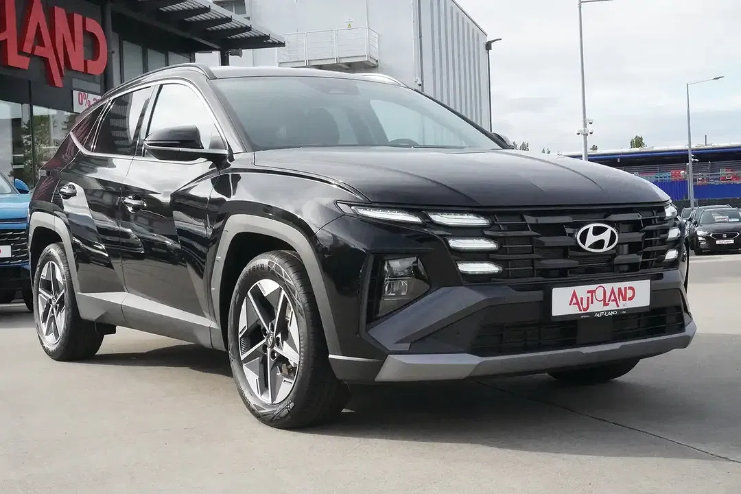 Hyundai TUCSON - Thumbnail 2
