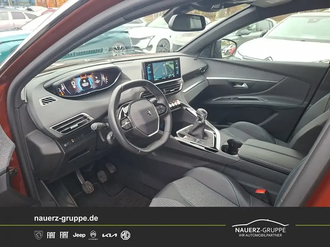 Peugeot 5008 - Thumbnail 6
