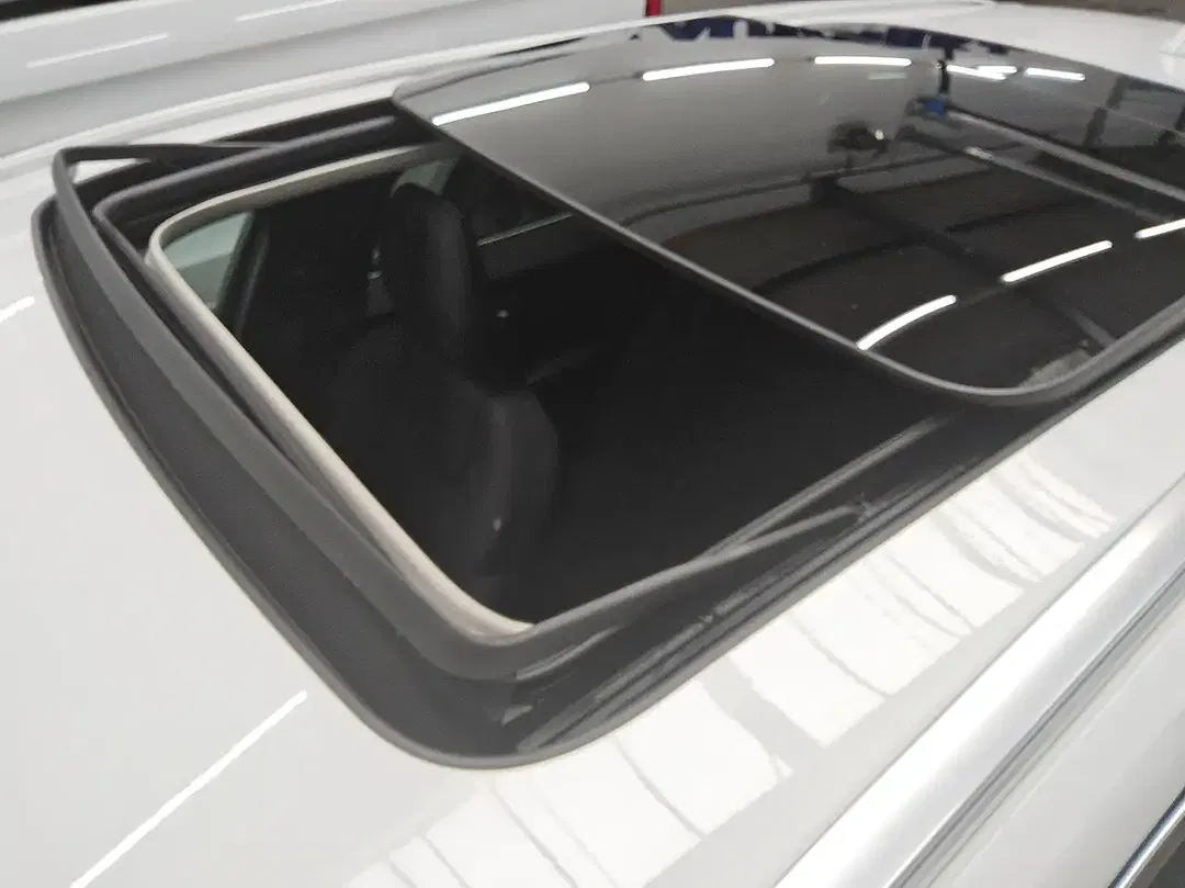 Volvo V60 - Thumbnail 13