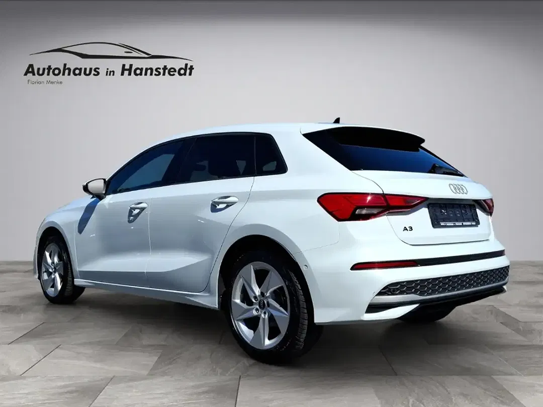 Audi A3 - Thumbnail 4
