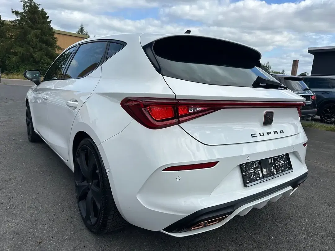 CUPRA Leon - Thumbnail 7