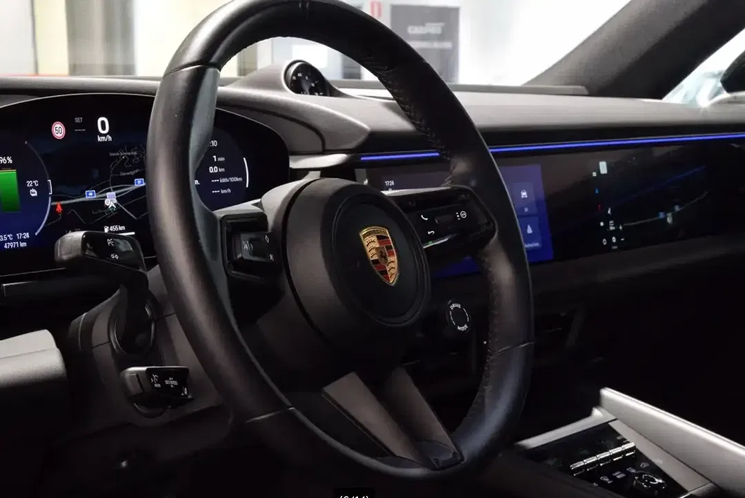 Porsche Macan - Thumbnail 6