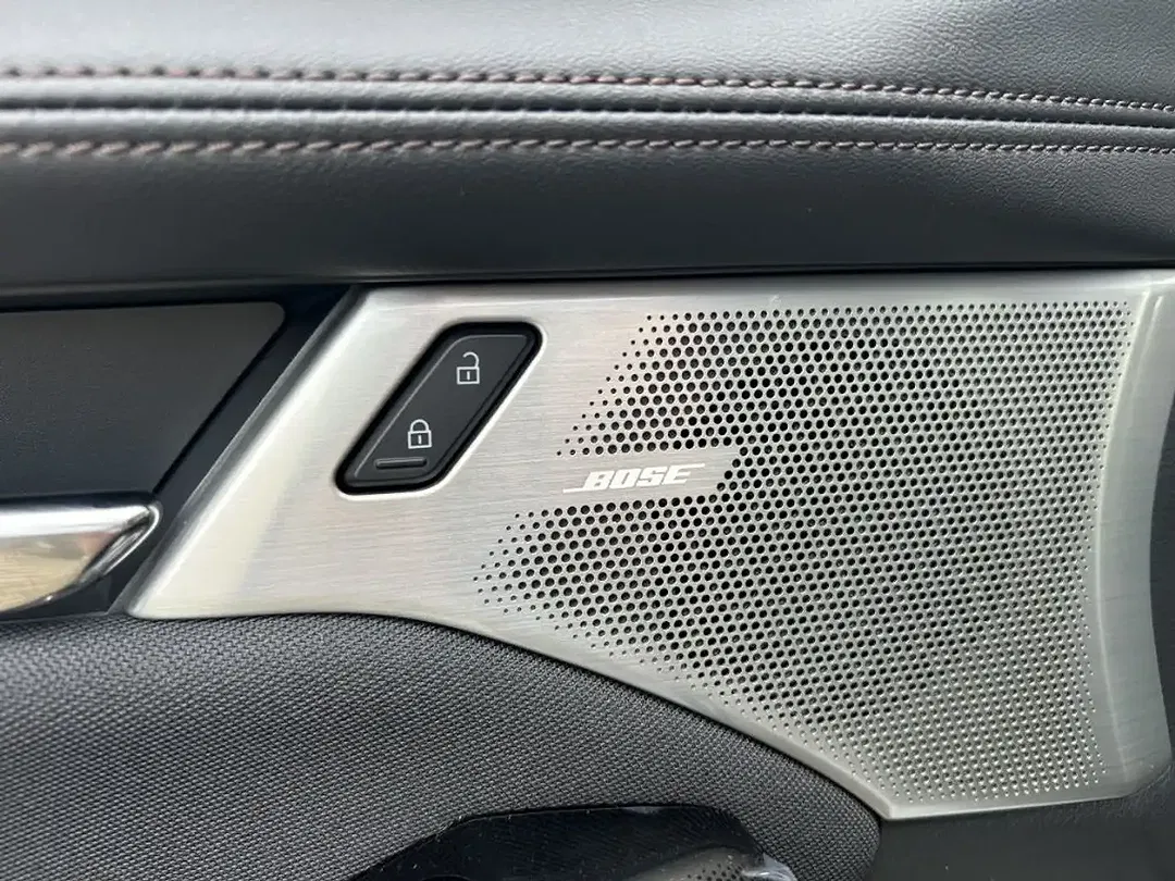 Mazda 3 - Thumbnail 12