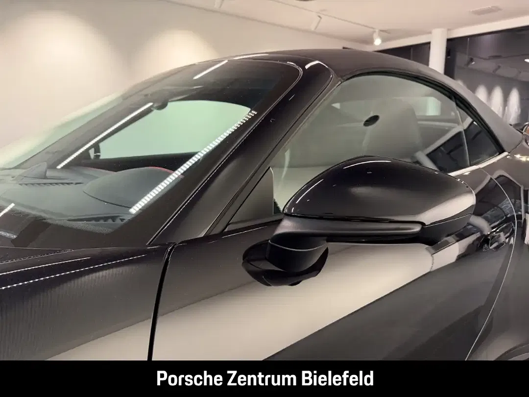 Porsche 992 - Thumbnail 14