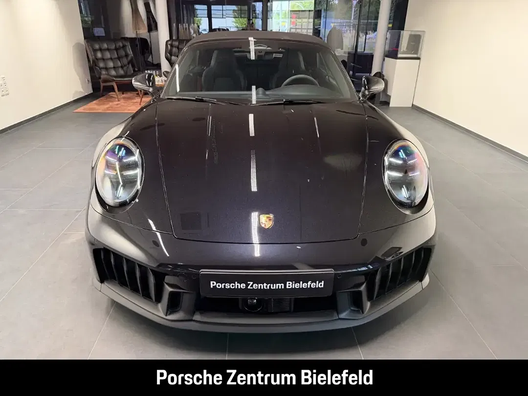 Porsche 992 - Thumbnail 8