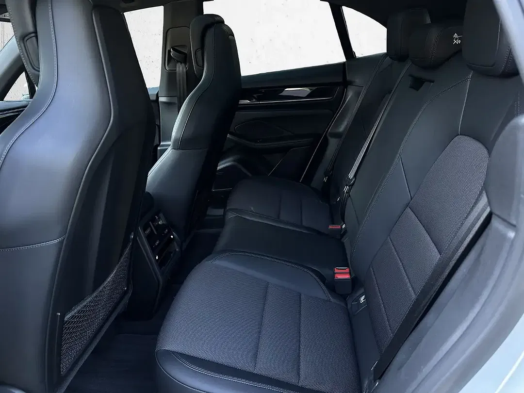 Porsche Macan - Thumbnail 8