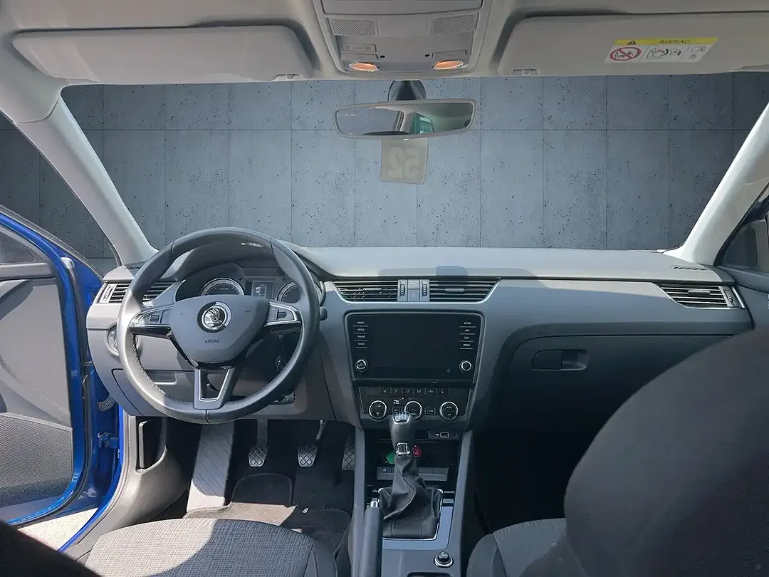 Skoda Octavia - Thumbnail 10