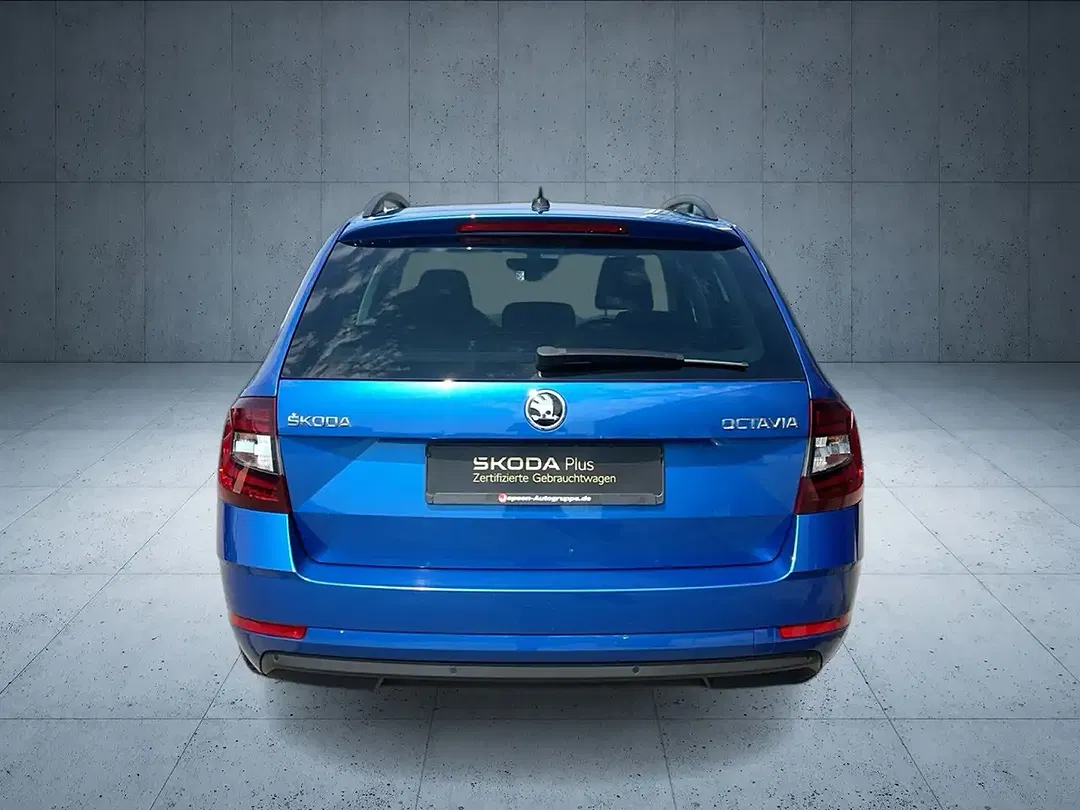 Skoda Octavia - Thumbnail 4