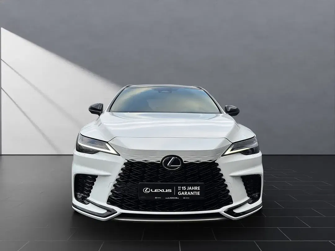 Lexus RX 500h - Thumbnail 8