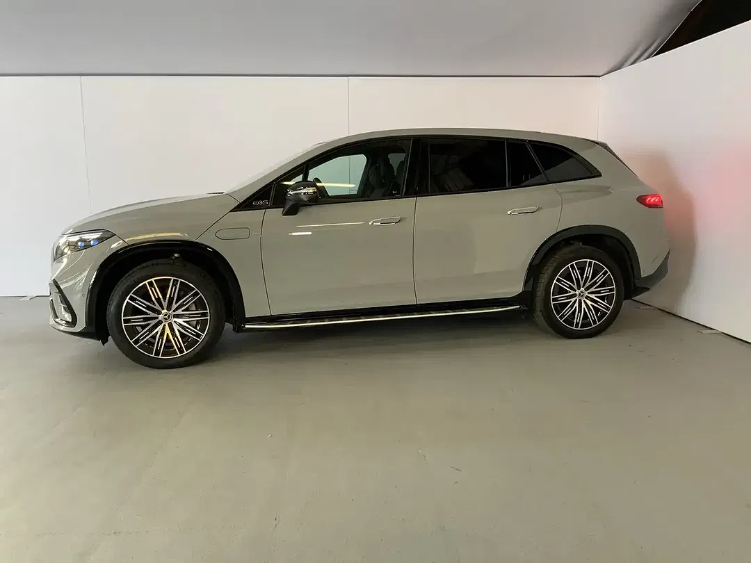 Mercedes-Benz EQS SUV 580 4MATIC AMG Premium - foto 2