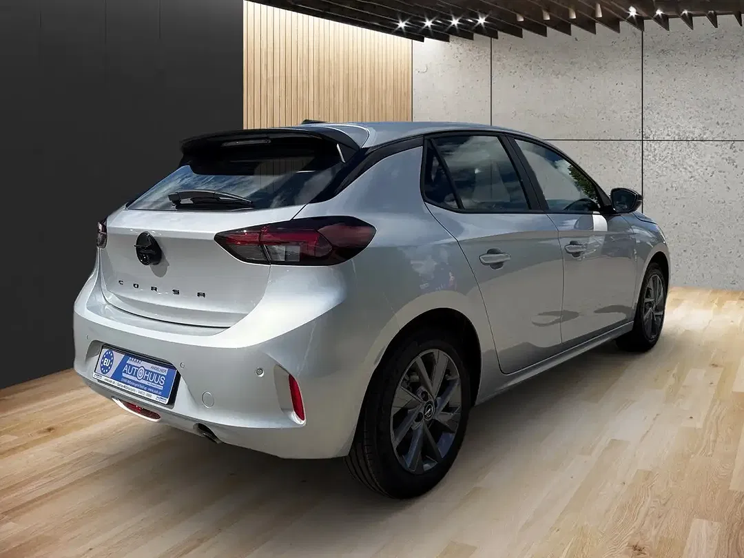 Opel Corsa - Thumbnail 3