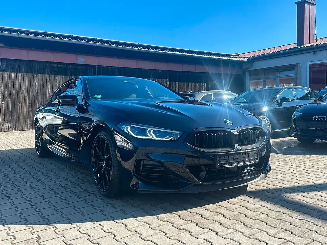 BMW M850 - Afbeelding 1