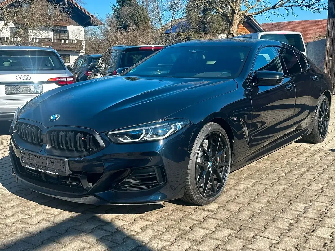 BMW M850 - Thumbnail 4