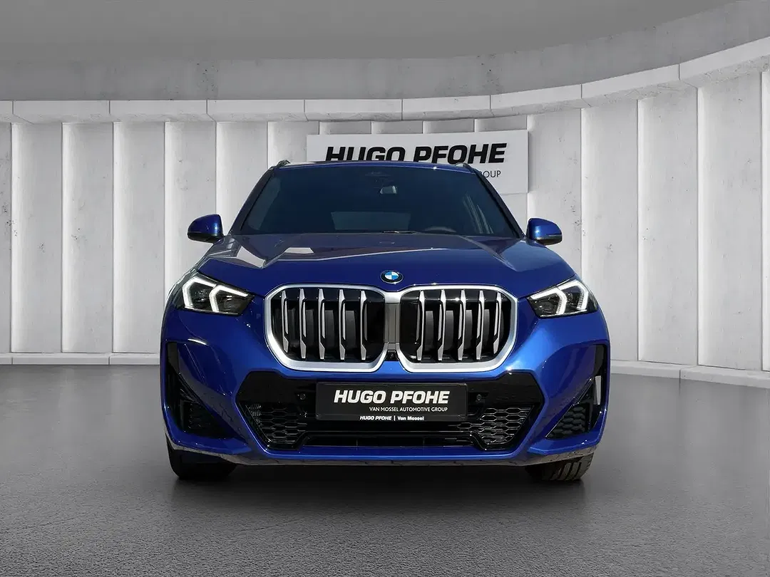 BMW X1 - Thumbnail 8