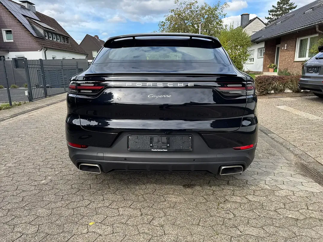 Porsche Cayenne - Thumbnail 7