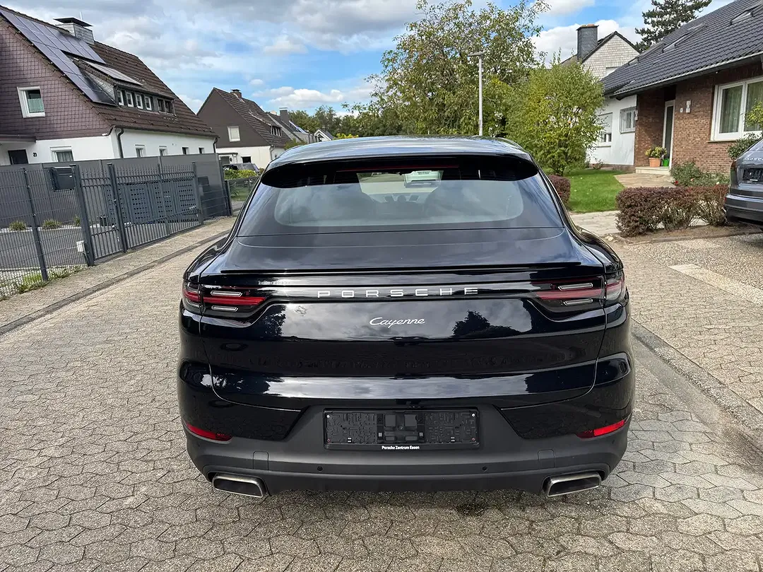 Porsche Cayenne - Thumbnail 8
