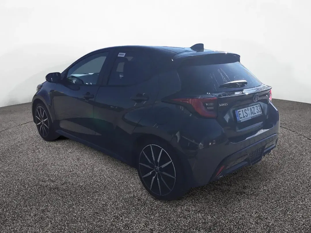 Toyota Yaris - Thumbnail 4