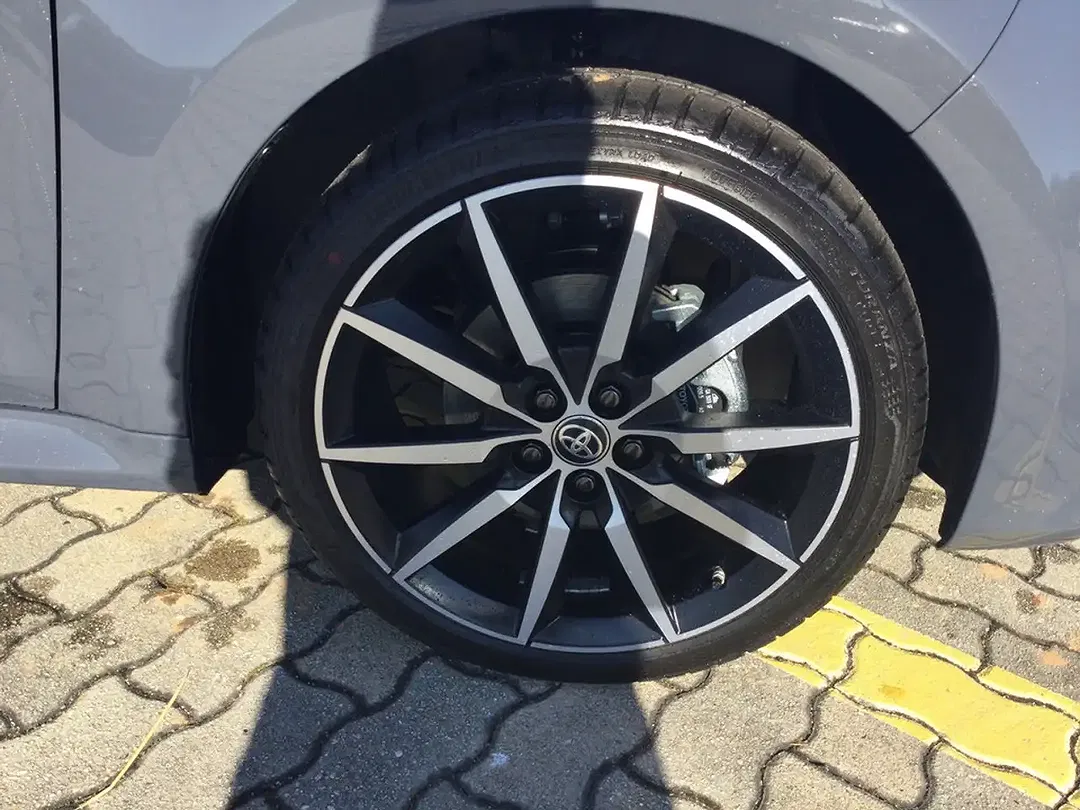 Toyota Yaris - Thumbnail 7