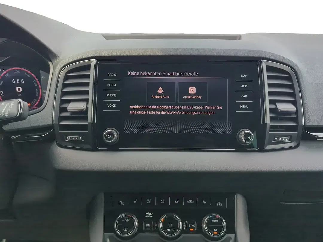 Skoda Karoq - Thumbnail 11