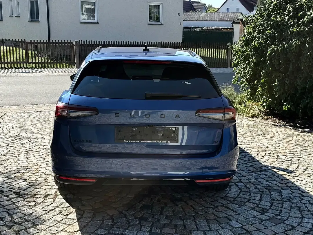 Skoda Superb - Thumbnail 5
