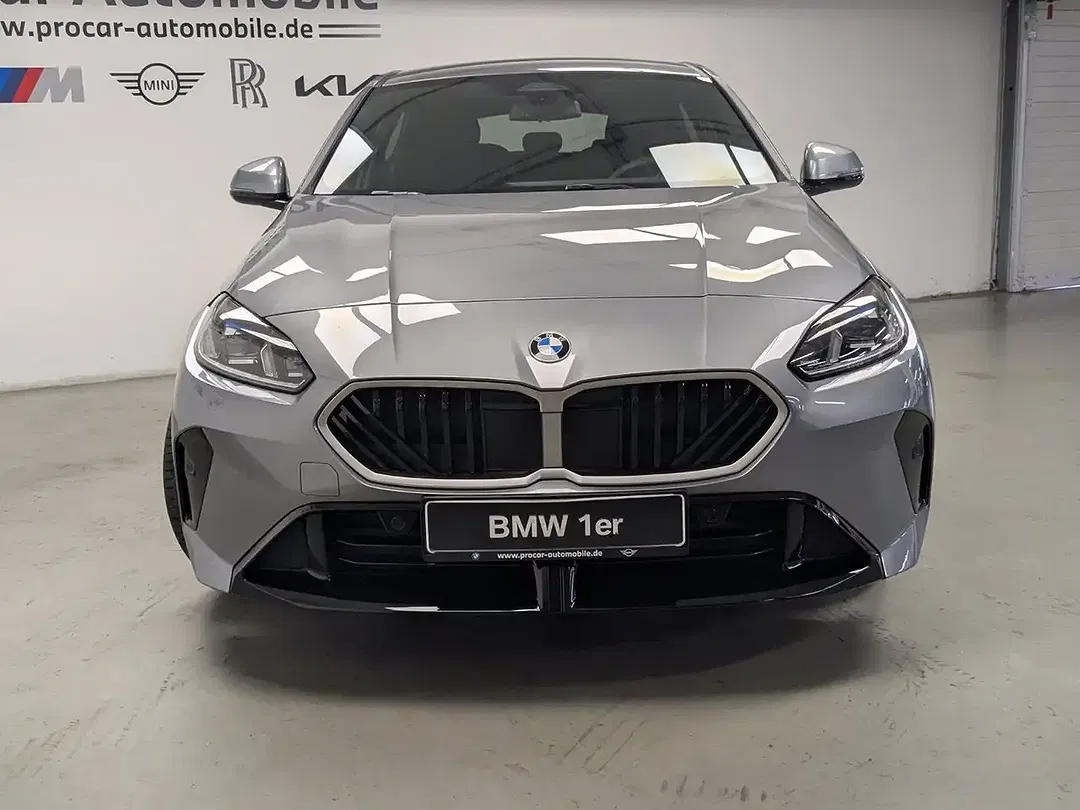 BMW 120 - Thumbnail 3