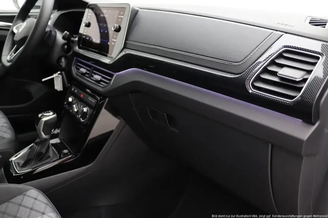Volkswagen T-Cross - Thumbnail 11