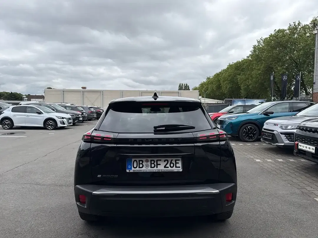 Peugeot 2008 - Thumbnail 5
