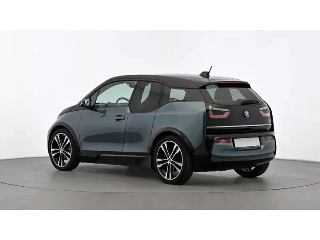 BMW i3 - Thumbnail 13