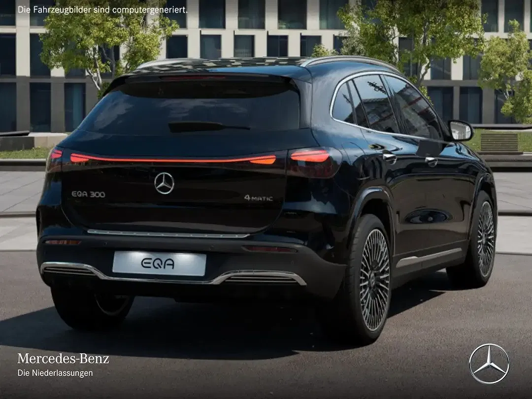 Mercedes-Benz EQA 300 - Thumbnail 4