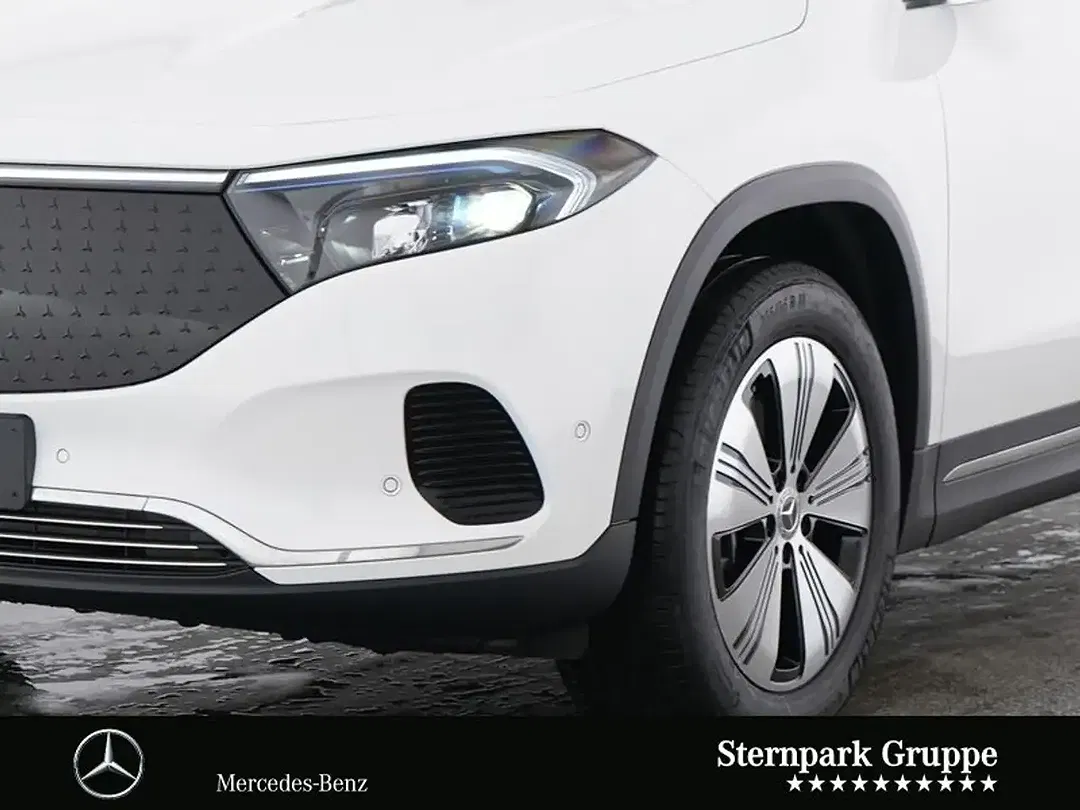 Mercedes-Benz EQA 250 - Thumbnail 3