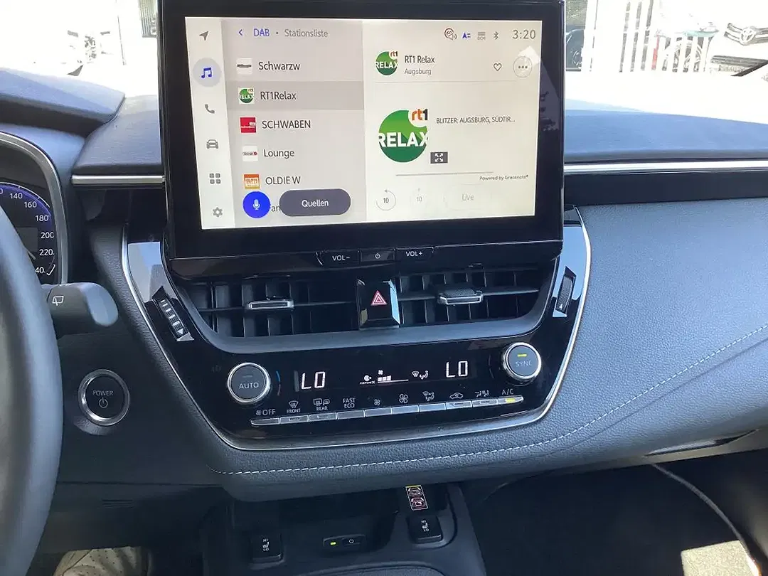 Toyota Corolla - Thumbnail 9