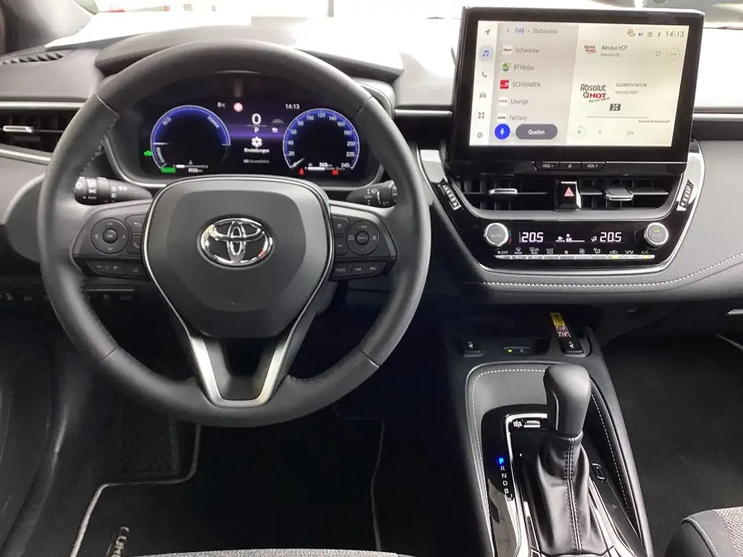 Toyota Corolla - Thumbnail 7