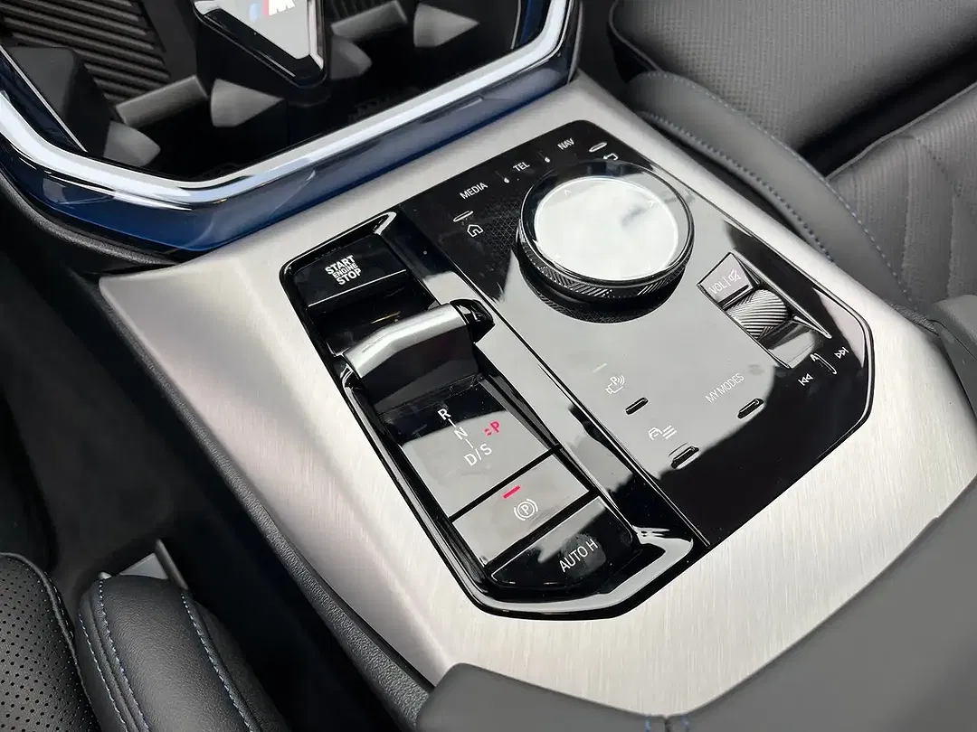 BMW X3 - Thumbnail 8