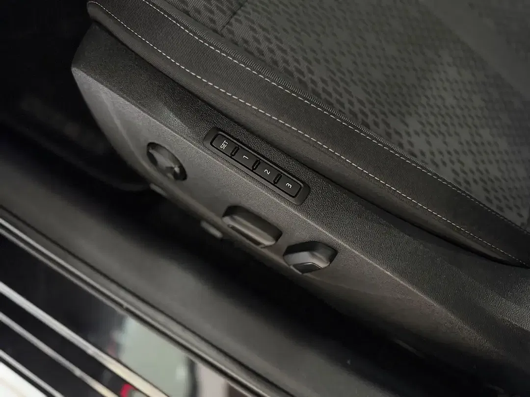 Skoda Octavia - Thumbnail 8